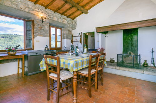 Foto 4 - Apartment mit 2 Schlafzimmern in Greve in Chianti mit schwimmbad und garten