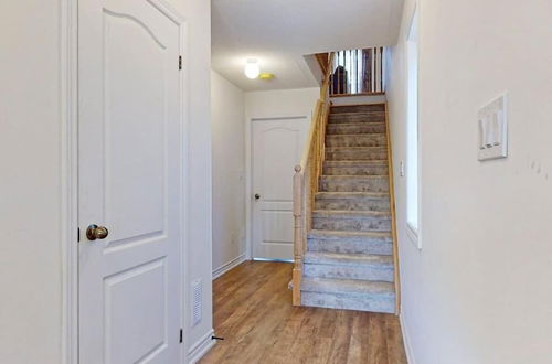 Foto 16 - Elegant 3-bedroom House - Bowmanville