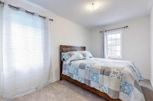 Foto 6 - Elegant 3-bedroom House - Bowmanville