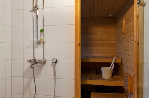 Foto 9 - Casa con 1 camera da letto a Pelkosenniemi con sauna e vista sulle montagne