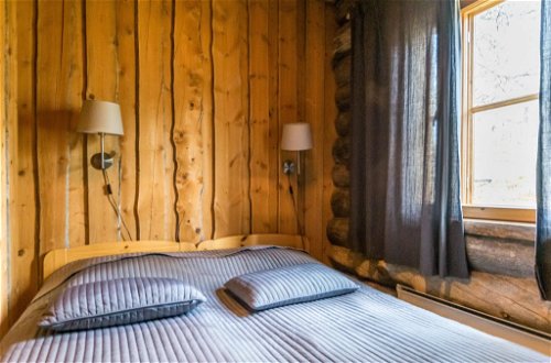 Foto 11 - Casa de 2 quartos em Pelkosenniemi com sauna e vista para a montanha