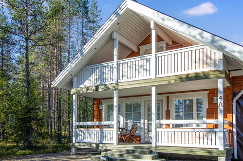 Foto 23 - Haus mit 1 Schlafzimmer in Kolari mit sauna und blick auf die berge