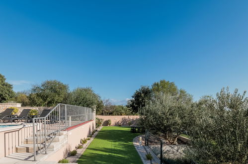 Foto 35 - Casa con 3 camere da letto a Stankovci con piscina privata e giardino