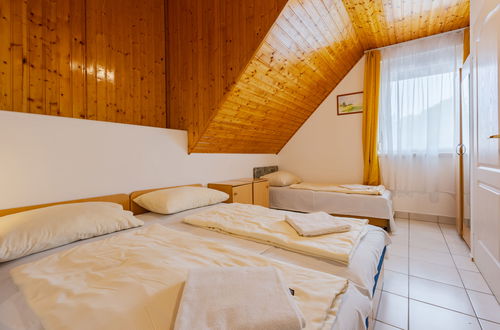 Foto 23 - Apartamento de 6 quartos em Balatonszemes com jardim e terraço