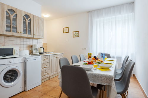Foto 4 - Apartamento de 6 quartos em Balatonszemes com jardim e terraço