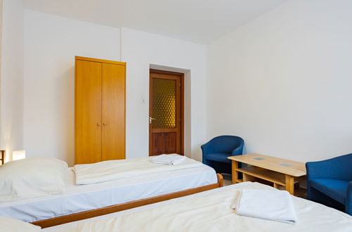 Foto 19 - Apartamento de 6 quartos em Balatonszemes com jardim e terraço