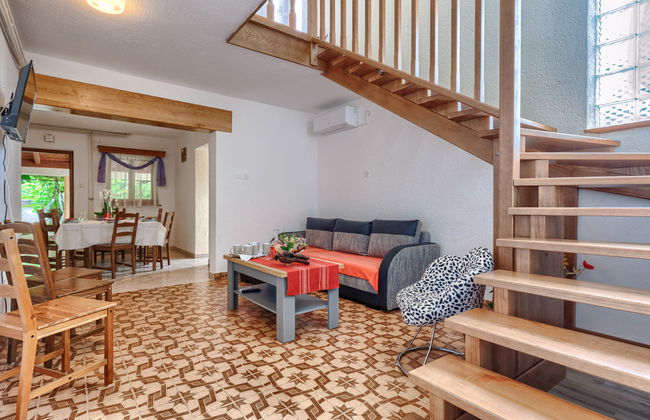 Casa de 7 quartos em Žminj com piscina privada e jardim - Foto 16