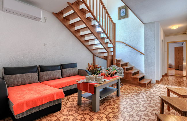 Casa de 7 quartos em Žminj com piscina privada e jardim - Foto 13