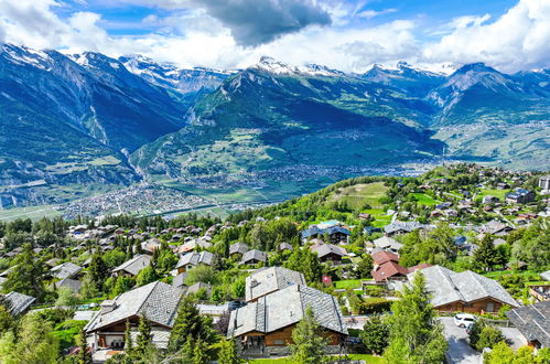 Photo 3 - 5 bedroom House in Nendaz with garden and terrace