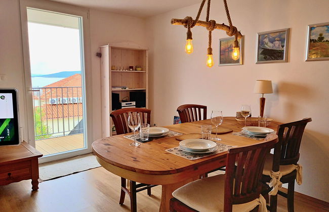 Casa de 2 quartos em Seget com piscina e jardim - Foto 7