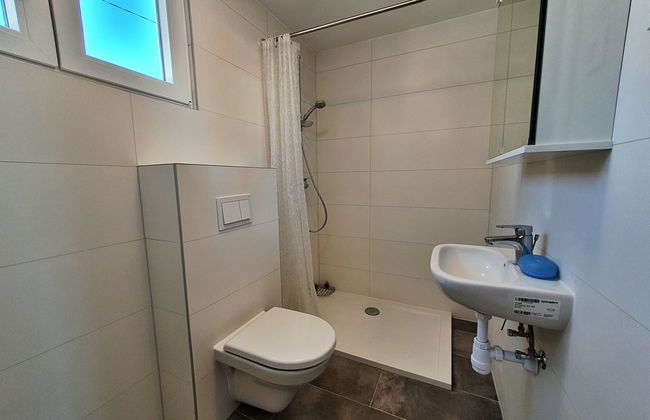 Casa de 2 quartos em Seget com piscina e jardim - Foto 18