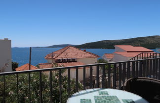 Photo 2 - Maison de 1 chambre à Seget avec piscine et terrasse