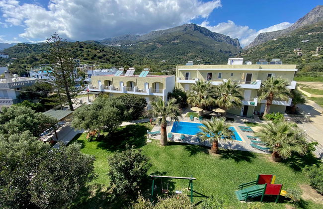 Manolis Apartments - Photo 6