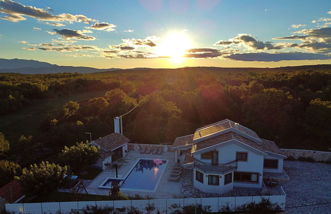 Casa de 6 quartos em Proložac com piscina privada e jardim - Foto 52