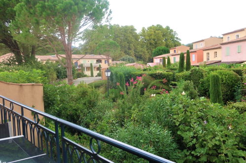 Photo 16 - 3 bedroom Apartment in La Môle with swimming pool