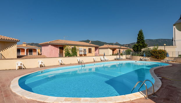 3 bedroom House in Villasimius with swimming pool and garden - Photo 3