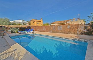 Photo 1 - 4 bedroom House in Calvià with garden and sea view