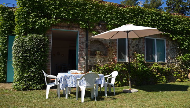 Apartamento de 2 quartos em Follonica com piscina e jardim - Foto 5