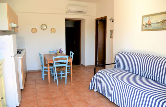 Apartamento de 2 quartos em Follonica com piscina e jardim - Foto 11