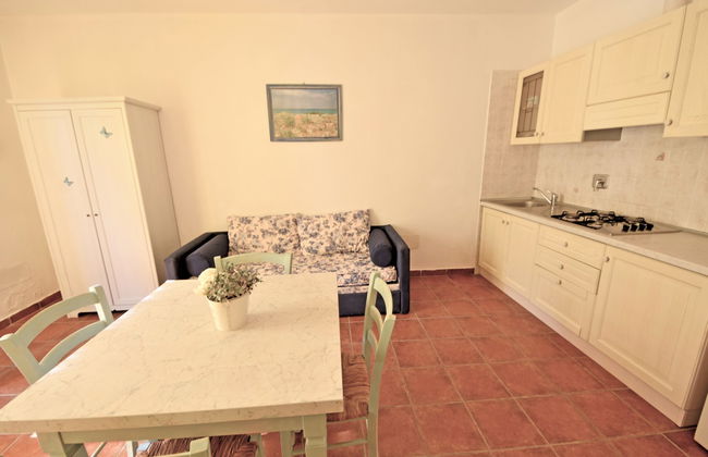 Apartamento de 2 quartos em Follonica com piscina e jardim - Foto 14