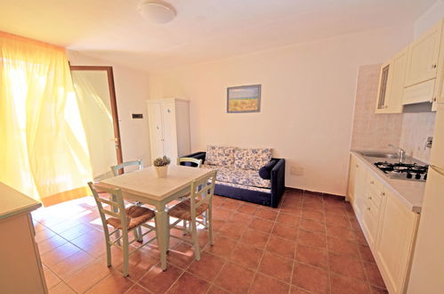 Photo 15 - 1 bedroom Apartment in Follonica with swimming pool and garden