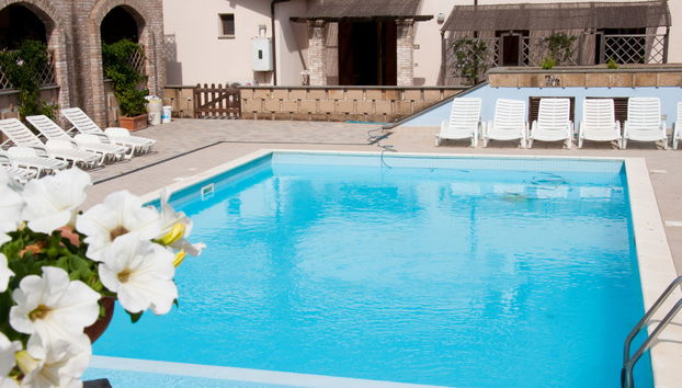 Apartamento de 2 quartos em Follonica com piscina e jardim - Foto 4