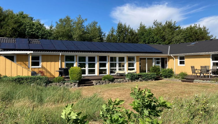 Photo 1 - Maison de 4 chambres à Sæby avec piscine privée et terrasse