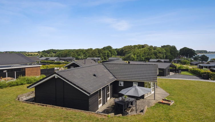 Photo 1 - Maison de 4 chambres à Kelstrup Strand avec piscine privée et terrasse