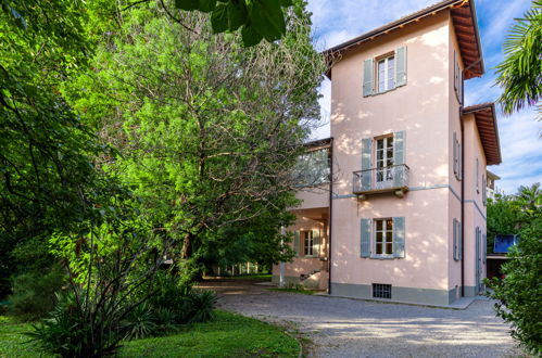 Foto 1 - Casa de 7 quartos em Dervio com piscina privada e vista para a montanha