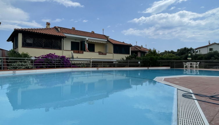 Foto 1 - Appartamento con 2 camere da letto a Costarainera con piscina e terrazza