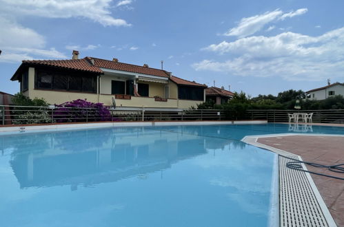 Foto 4 - Apartamento de 2 quartos em Costarainera com piscina e terraço