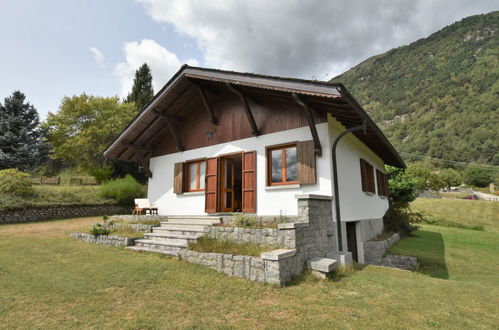 Foto 7 - Casa de 3 habitaciones en Mello con jardín y vistas a la montaña