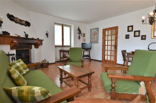 Photo 9 - 3 bedroom House in Mello with garden and mountain view
