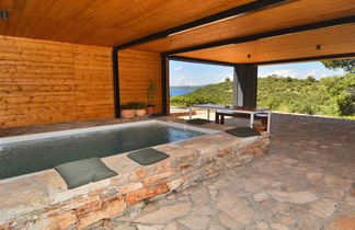 Foto 2 - Haus mit 4 Schlafzimmern in Sali mit privater pool und blick aufs meer