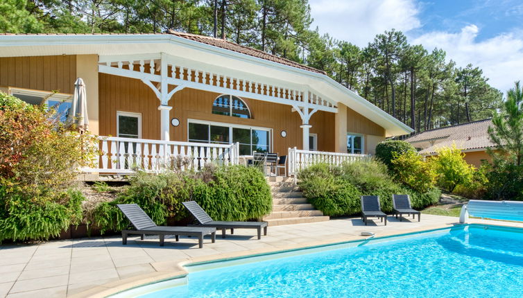 Foto 1 - Casa de 3 quartos em Lacanau com piscina privada e jardim