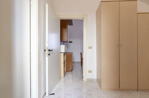 Foto 15 - Apartamento de 1 habitación en Sanremo con vistas al mar