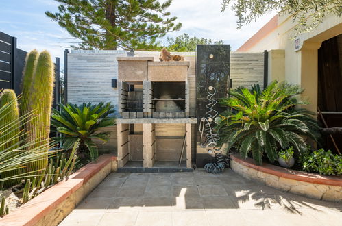 Photo 24 - Maison de 2 chambres à Villasimius avec piscine et jardin