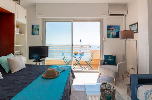 Foto 13 - Apartamento en Hyères con terraza y vistas al mar