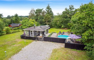 Photo 2 - Maison de 2 chambres à Ebeltoft avec piscine privée et terrasse