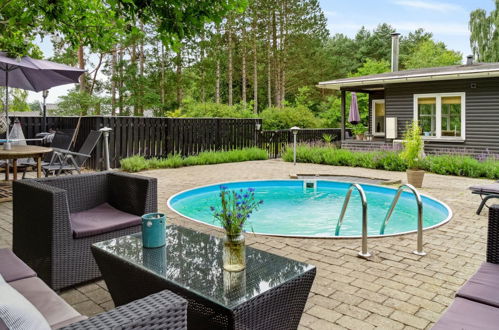 Foto 2 - Casa de 2 quartos em Ebeltoft com piscina privada e terraço