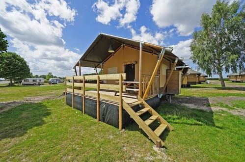 Foto 5 - Casa de 2 habitaciones en Biddinghuizen con piscina y terraza