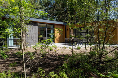 Foto 3 - Casa de 3 habitaciones en Beekbergen con piscina y jardín