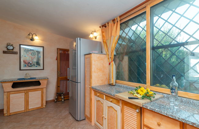Casa de 4 quartos em Olbia com jardim e terraço - Foto 4