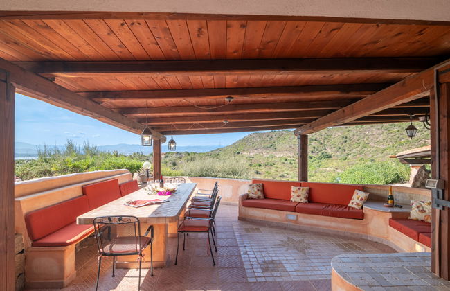 Casa de 4 quartos em Olbia com jardim e terraço - Foto 3