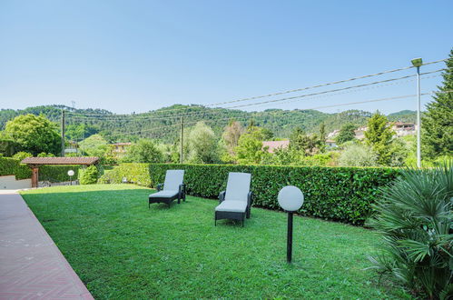 Foto 4 - Haus mit 1 Schlafzimmer in Camaiore mit blick aufs meer