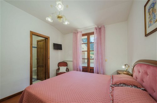 Foto 15 - Casa con 1 camera da letto a Camaiore con vista mare