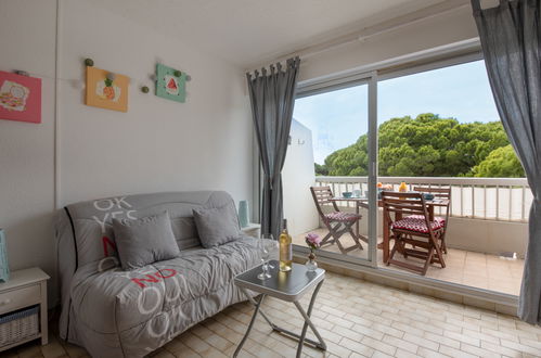 Foto 6 - Apartamento en Le Grau-du-Roi con terraza y vistas al mar