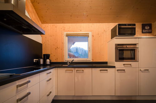 Photo 2 - 5 bedroom House in Stadl-Predlitz with sauna and mountain view