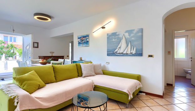 Apartamento de 3 quartos em Umag com piscina privada e terraço - Foto 4