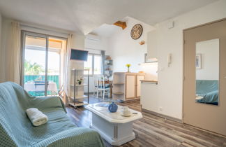Foto 1 - Apartamento en Fréjus con vistas al mar